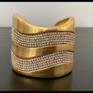 Cuff bracelet